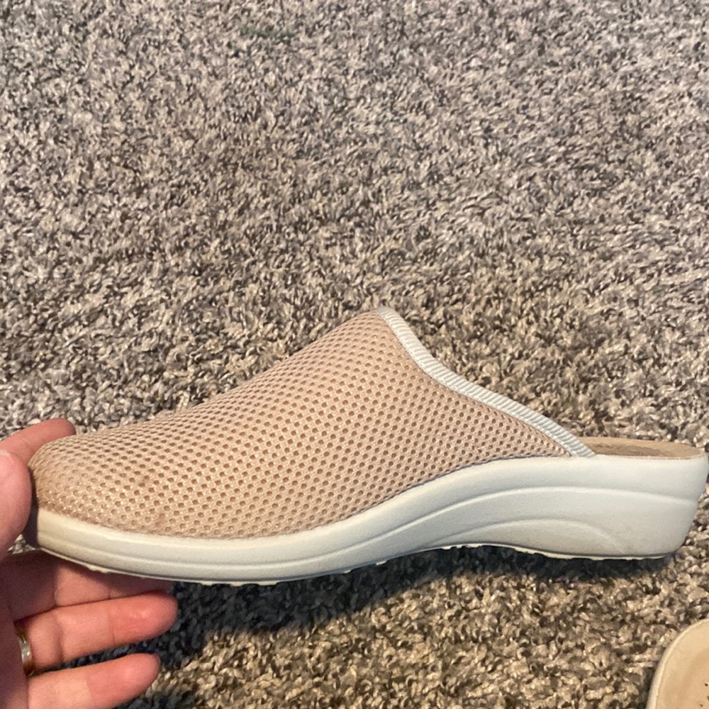 FlyFlot Slippers - Picture 3 of 6